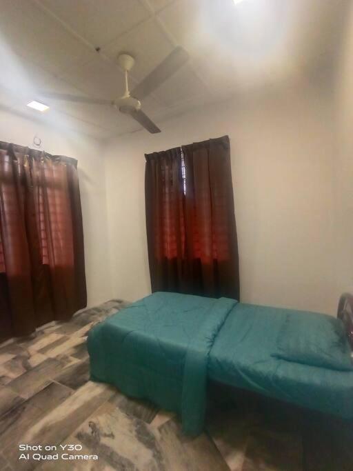 Imani Homestay Beach Gateway Bagan Lalang Kampong Bagan Lalang Exterior photo